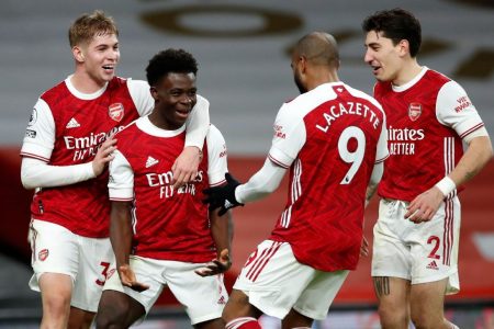 Arsenal top 4