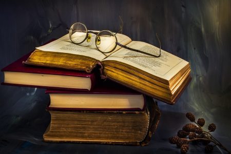 a-pile-of-knowledge-knigi